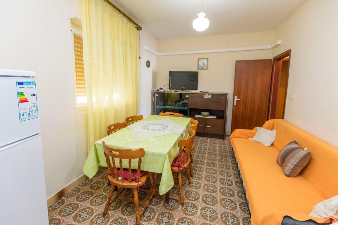 Apartment Lele Primošten Εξωτερικό φωτογραφία